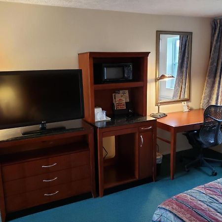 Huntingdon Motor Inn Εξωτερικό φωτογραφία