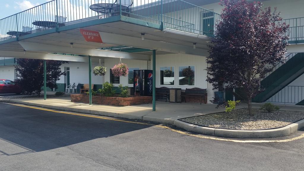 Huntingdon Motor Inn Εξωτερικό φωτογραφία