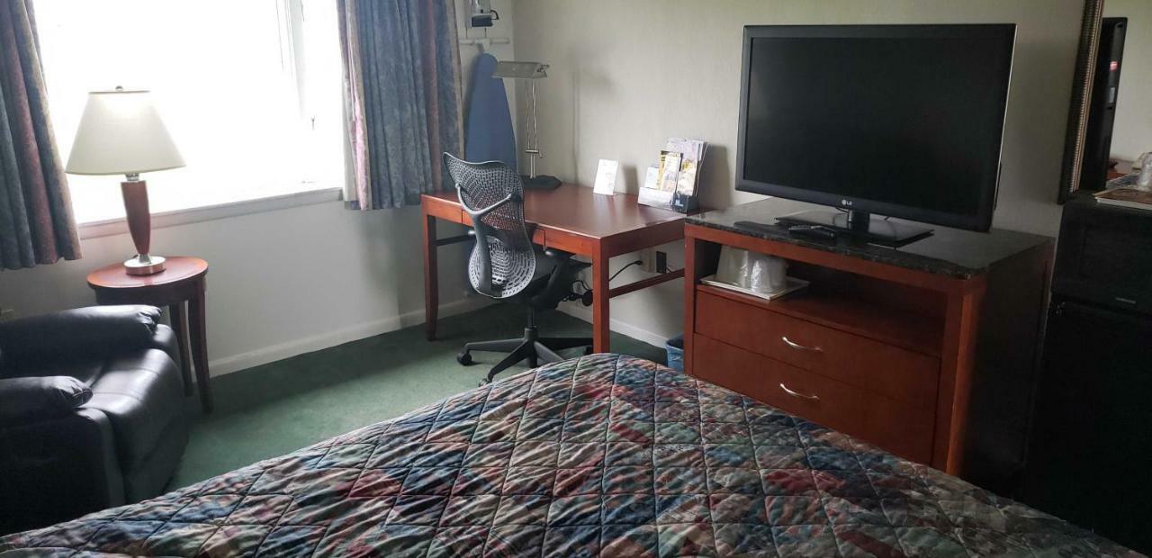 Huntingdon Motor Inn Εξωτερικό φωτογραφία